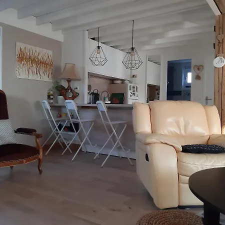 Les Fleuris Villa *
